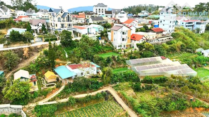Bán đất view đồi thông khu dân cư trung tâm gần ngã Sân Vận Động Đà Lạt