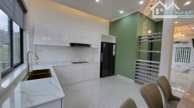 Khách Sạn Sang Trọng Hiện Đại. 15 PKD. View Đẹp Đường Khe Sanh. P10. Giá 27,5 Tỷ TL - 10