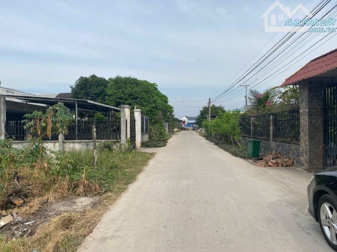 CHỦ GỬI BÁN 320M2 - GIÁ CHỈ HƠN 10TR/M2- GẦN KHU CÔNG NGHIỆP - DÂN CƯ - 1