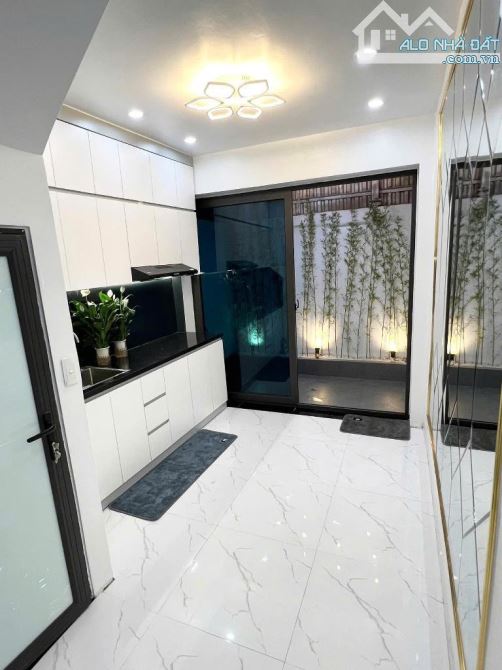 Nhà đẹp ở ngay, Khu vực Khâm Thiên, 40m2, 6.6 tỷ - 1