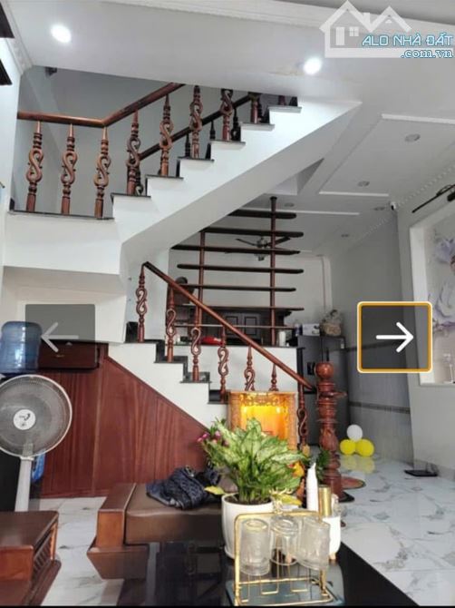 Gia đình Cô Cúc cần bán nhà Giá 3 tỷ 280/ 6x11m, hẻm Nguyễn Gia Trí phường 25 Bình Thạnh - 1