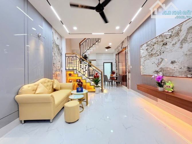 Bán nhà Gò Vấp, hẻm xe hơi Lê Văn Thọ, 44M²x2 tầng, 3Pn, hơn 5 tỷ - 1