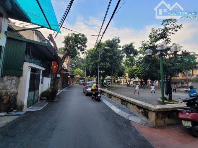 BÁN NHÀ HOÀNG QUỐC VIỆT CẦU GIẤY NHỈNH 20 TỶ 60M2*4T, PHÂN LÔ ÔTÔ, NGÕ THÔNG, NHÀ DÂN XÂY - 2