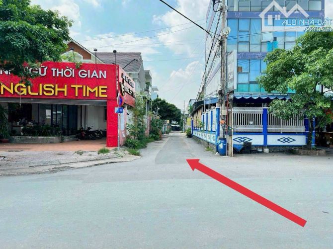 Bán đât 8 x 25m mặt tiền hẻm Lò Lu gần KCN cao samsung giá chỉ 48tr/m - 2