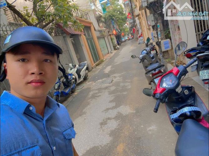 🆘175 Lạc Long Quân(hơn 8tỷ-43m2), ngõ trải nhựa. 30m ra Ôtô,sát mặt chợ.CHỦ GẤP LẮM RỒI ! - 2