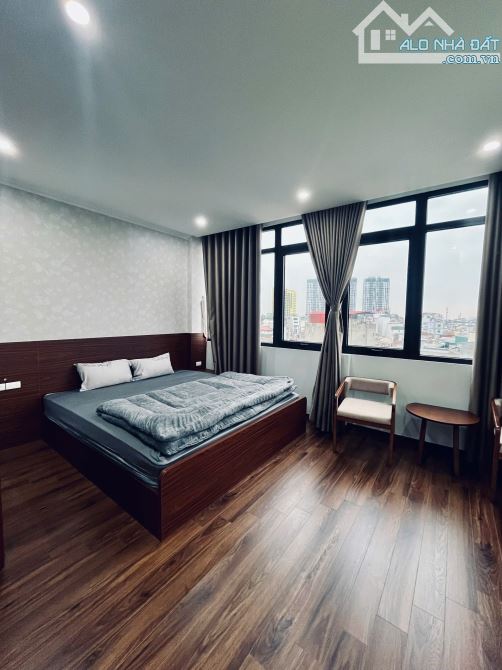Cho thuê chung cư thang máy tầng 9 mặt phố Trần Khát Chân, Võ Thị Sáu - 2