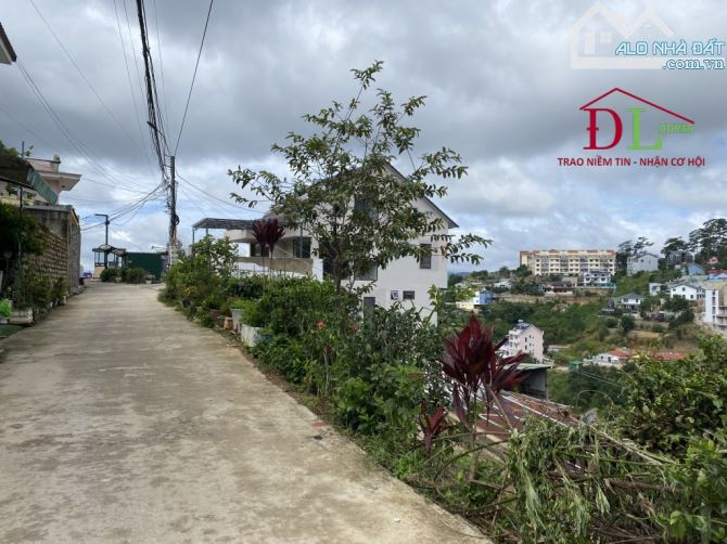 RẤT RẺ 18TR/M2 lô đất Hoàng Hoa Thám Đà Lạt view thung thũng 1549M2 CHỈ 28 TỶ TL - 2
