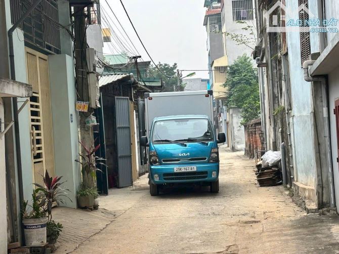 BÁN ĐẤT XUÂN MAI - Ô TÔ ĐỖ - VỊ TRÍ ĐẸP - TẦM TIỀN HIẾM 73M 4.5MT GIÁ 1.95 TỶ - 2