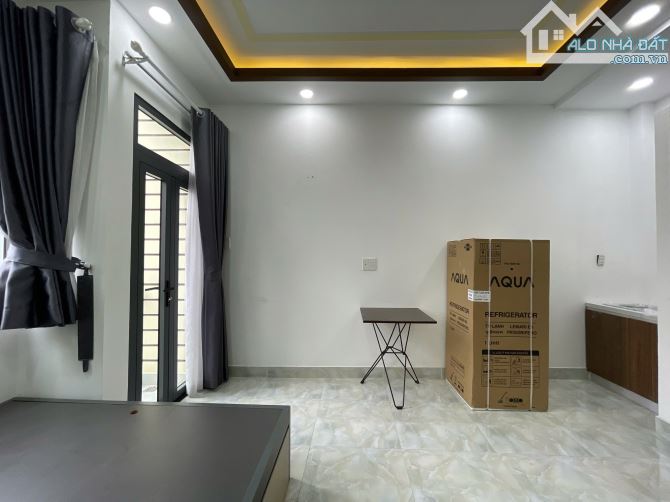 Căn hộ studio ban công gần Khám Chí Hoà quận 10 - 3