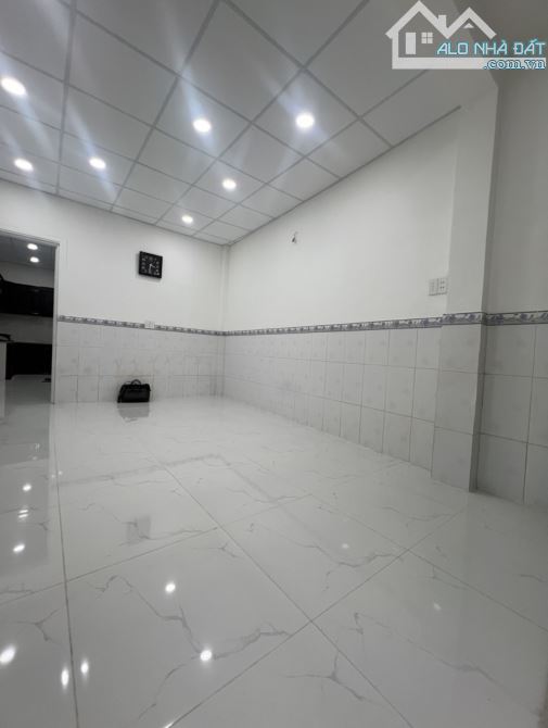 BÁN NHÀ ĐIỆN BIÊN PHỦ, LÔ GÓC, 40M2, XE HƠI VÀO NHÀ, 5.7 TỶ TL - 3