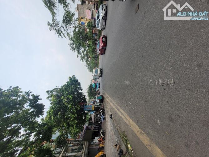 Bán đất mặt Phố Ngô Gia Tự 430m,mt8m - Vỉa hè, đường 40m - Nhỉnh 150tr/m có thương lượng - 3