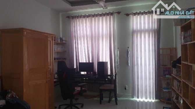 NHÀ QUẬN 10 CMT8 HẺM XE HƠI THÔNG 44M2, 4 TẦNG, NGANG 4M, 4PN, NHỈNH 8 TỶ - 3