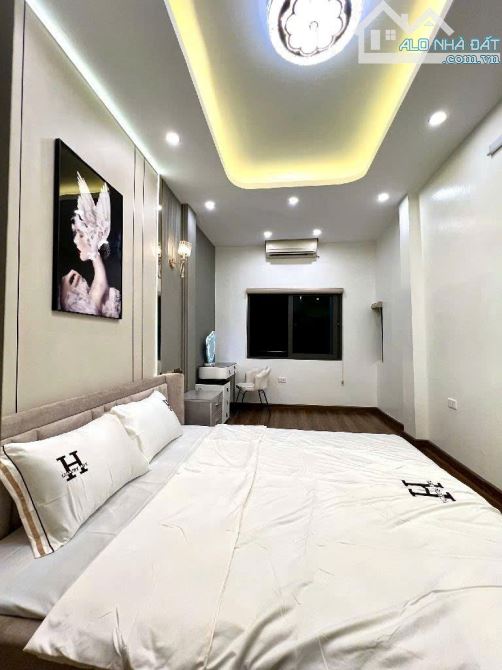 NHÀ ĐẸP ĐỘI CẤN, SẴN NHÀ 5 TẦNG, 30M2, HƠN 5 TỶ - 3