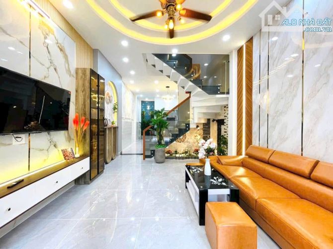 Nhà Đẹp Đường Cao Thắng, Quận 3 – 60m², Giá 3 Tỷ 050, Lợi Nhuận Cao Khi Đầu Tư Cho Thuê - 4