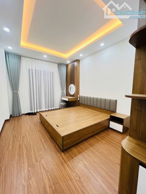 Bán Nhà Phân Lô Phố Đức Giang, Long Biên 6 Tầng Thang Máy, Ô tô vào Nhà, 32m2 Giá 8,9 Tỷ - 5