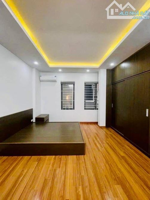 Nhà Pháo Đài Láng, đáng đồng tiền bát gạo, 35m2, lô góc 2 thoáng - 5