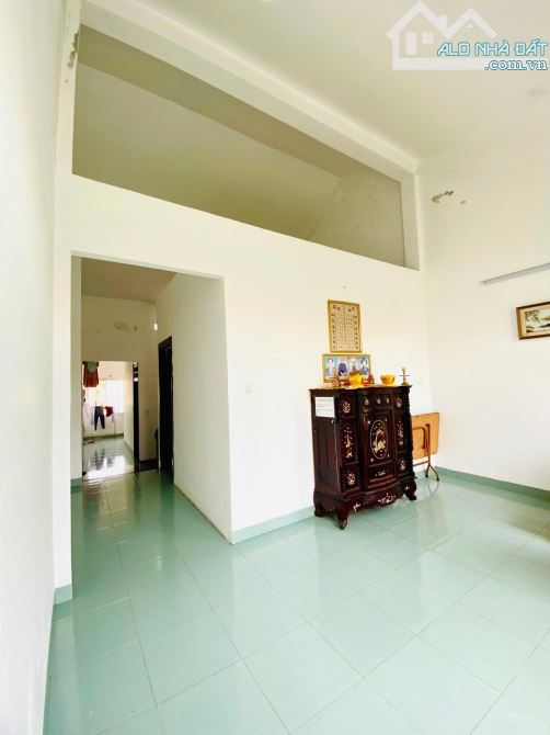 Bán nhà mặt phố tại Đ. Hưng Hoá 2, 5,98 tỷ, 80m2, view đẹp, 3PN, 3WC - 5