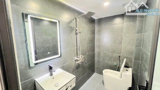 Hiếm lô góc cực thoáng bán nhà Nguyễn Sơn Bồ Đề 45m2, 4,5 tầng, giá 6 tỷ xách vali về ở - 6