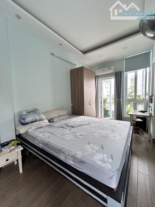 Bán Nhà Hẻm Ô tô - Ngay Vòng Xoay Lê Đại Hành, Phú Thọ, ĐH Bách Khoa, 5 Tầng Mới, Nhỉnh 5 - 6