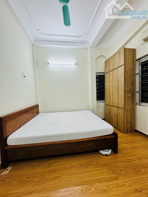 Bán nhà ngõ 155 Cầu Giấy, Hà Nội. Giá 8,6 tỷ. Diện tích 40/46m2 - 6