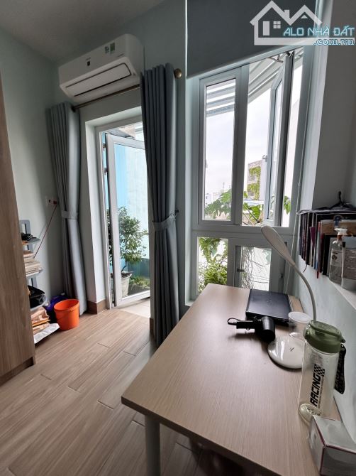 Bán Nhà Hẻm Ô tô - Ngay Vòng Xoay Lê Đại Hành, Phú Thọ, ĐH Bách Khoa, 5 Tầng Mới, Nhỉnh 5 - 7