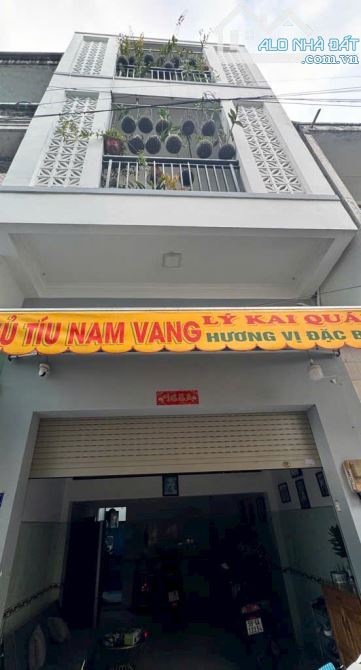 PHAN VĂN TRỊ - GÒ VẤP - CÁCH 1 CĂN RA MT - HẺM NHỰA 6M - Ô TÔ NGỦ TRONG NHÀ - 4 TẦNG BTCT - 7