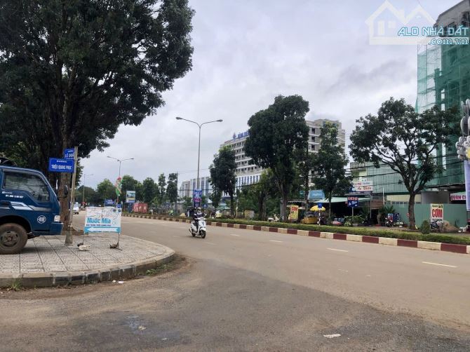 Đất Mặt tiền Triệu Quang Phục gần các bệnh viện- QĐ3