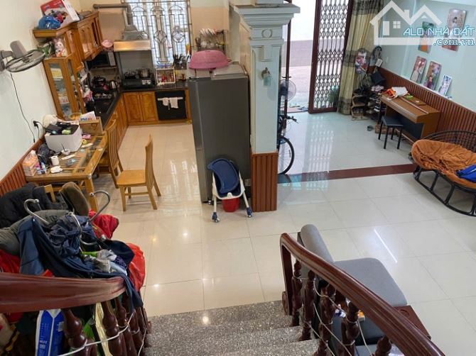 bán gấp nhà 3,5 tầng, Thiên Lôi, Lê Chân, Hải Phòng.