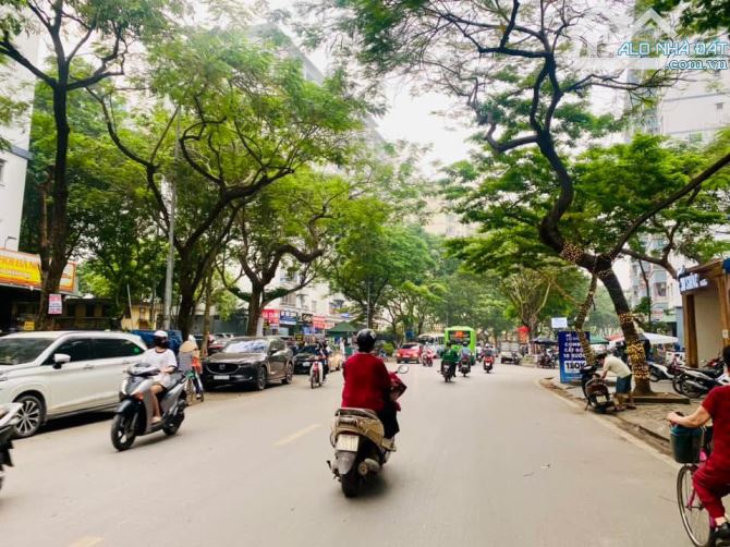 BÁN BIỆT THỰ TÂY NAM LINH ĐÀM, LÔ GÓC, VIEW ĐẸP NHẤT KHU, VỊ TRÍ ĐẸP KINH DOANH SIÊU ĐỈNH.