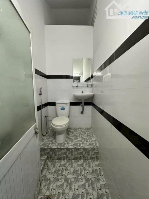 BÁN NHÀ NGUYỄN QUÝ YẾM, P.AN LẠC, BT, DT 65M2, GIÁ 6.3TỶ