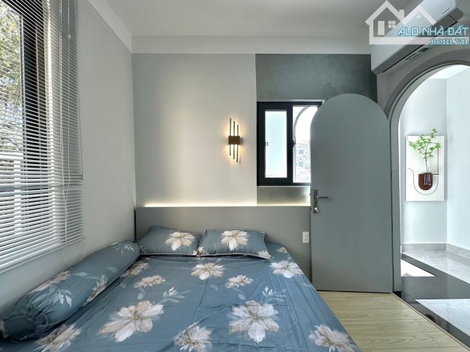 NHÀ ĐẸP FULL NỘI THẤT - KHU PHAN XÍCH LONG - VẠN KIẾP - MẶT TIỀN HẺM, Ô TÔ TRÁNH - 10