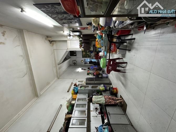 MẶT TIỀN 2 CHIỀU TRẦN PHÚ Q5, 84 M2 VUÔNG VỨC, 4 TẦNG, LỀ ĐƯỜNG RỘNG, 29 TỶ TL. - 1