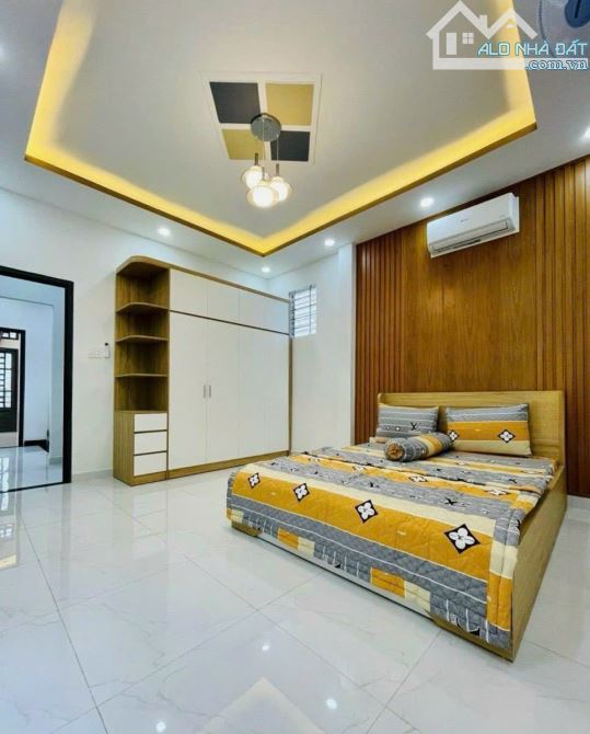 BÁN NHÀ HAI BÀ TRƯNG, QUẬN 3. DT: 60M2 ĐƯỜNG 5M, CÓ SỔ HỒNG RIÊNG. GIÁ 3 TỶ 100 - 1