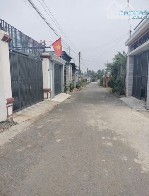 🏡 Bán căn nhà mới toanh ở Tân Hiệp, Hóc Môn, 90m2, 850trieu, sổ hồng riêng - 1