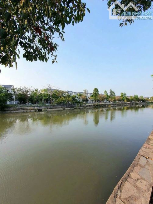 🌈 Hàng Hiếm Rẻ ! Lô đất View Sông Giồng - Gần 200m2 - Nở hậu - Giá quá tốt chỉ 21,7 tỷ - 1