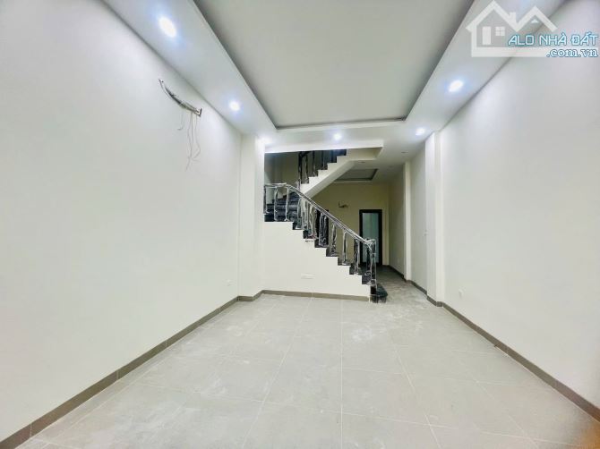 Phân lô ô tô vào nhà Thái Hà Đống Đa 40m2, mặt tiền 4m, 4 tầng kinh doanh Giá 13.3 tỷ - 1