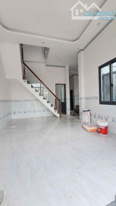 Nhỉnh 2 tỷTL,Bán nhà 1Lầu Góc 2MT đường xe nhỏ gần đường QLộ1K đi TT Thủ Đức 15p P Bửu Hòa - 1