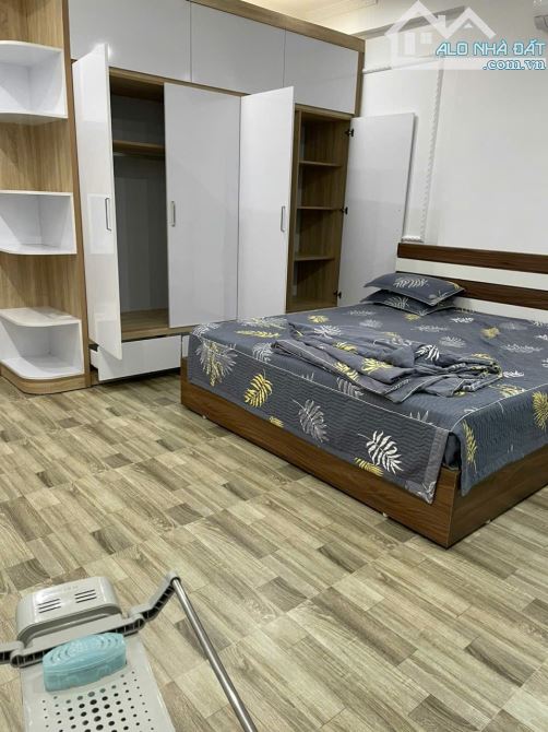 CHO THUÊ nhà ở Ngô Gia Tự - Văn Cao,70m2,4 tầng,4 ngủ full, 18 triệu - 2