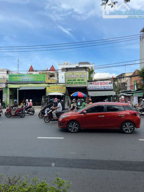 SIÊU PHẨM RẺ NHẤT KHU VỰC, NHÀ MẶT TIỀN ĐINH BỘ LĨNH, BÌNH THẠNH. 3,3 tỷ TL mạnh - 2