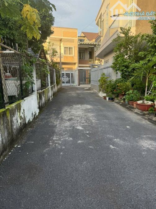 Bán Đất SR thổ cư DT: 4,5 x 20 nở hậu 5,5M, 2tỷ750, gần KDC phường Tân Phong. - 2