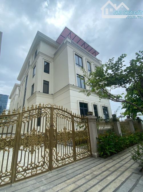 Quá VIP ! Biệt thự Ba Son góc 2 mặt tiền 20 x 25m hầm 4 tầng View trực diện sông giá 270tr - 2
