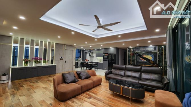 Cần bán gấp CH N01T6.Ngoại Giao Đoàn - DT 103m2 3PN, 2VS, nội thất đẹp, 128tr/m2 - 2