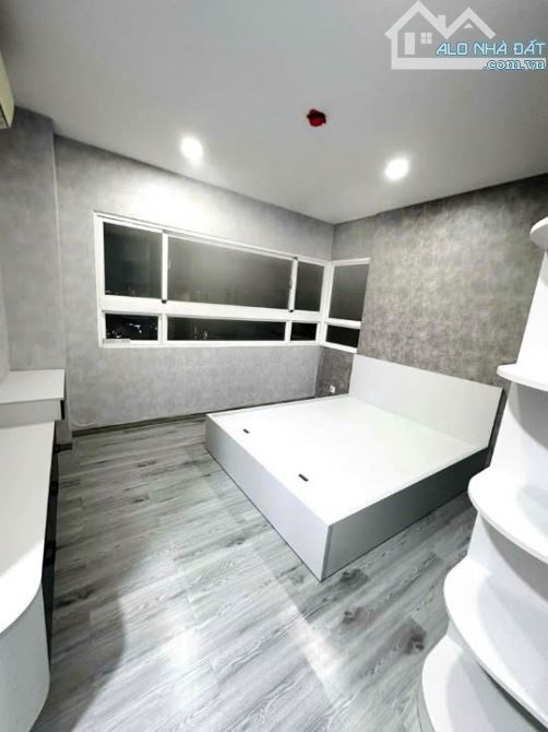 Bán Căn Hộ An Phú , 3PN , 2WC , 100m2 , Full Nội Thất , Sổ Hồng Riêng  Giá : 3 Tỷ 4 - 3