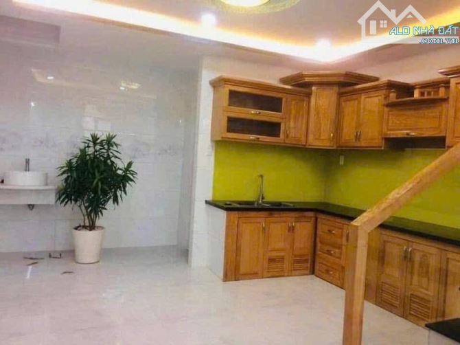 BÁN NHÀ 4x15M, 4TẦNG  HƠI THÔNG, HOÀNG BẬT ĐẠT-TÂN BÌNH-7TỶ9 - 3