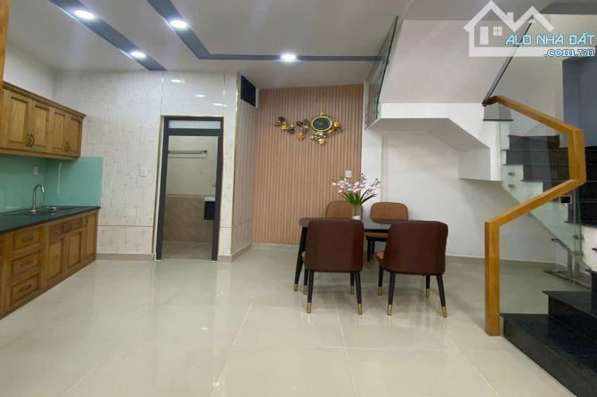 Bán nhà phố, Lê Đức Thọ, Gò Vấp, 4.3 x 9m, 39 m², nở hậu 6.3m - Giá 4.65 tỷ TL - 3