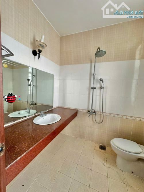 Nhà 2 mặt hẻm 10m Đường Âu Cơ, Quận 11,, 100m2, 15,5ty, Sổ hồng riêng, đã hoàn công. - 3