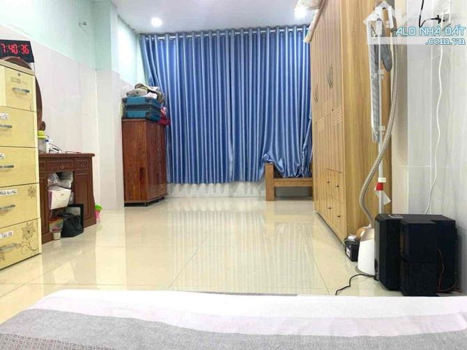 Nhà mặt tiền Tiểu La, Hải Châu, kinh doanh đỉnh - 4