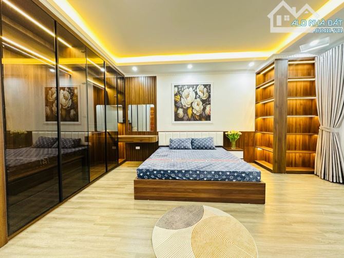 NHÀ XÂY MỚI 38M,5 TẦNG,MT VIP TẠI Phan KẾ BÍNH. CHỈ 8,3 TỶ( CÓ THƯƠNG LƯỢNG). - 4