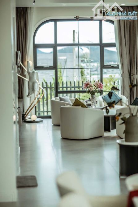 Bán biệt thự mới xây nội thật đẹp ngay trung tâm tp Đà Lạt thích hợp cho kinh doanh - 4