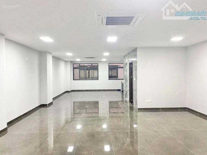 Bán nhà đường số 2 khu đô thị Vạn Phúc Giá 35,5 tỷ/ 170m2 - 4